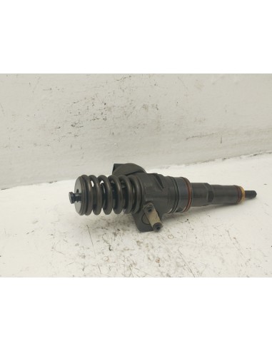 Recambio de inyector para audi a4 b6 (8e2) 1.9 tdi referencia OEM IAM 038130073AN  
