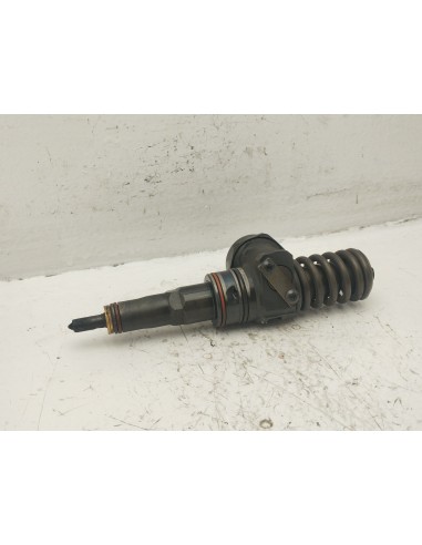 Recambio de inyector para audi a4 b6 (8e2) 1.9 tdi referencia OEM IAM 038130073AN  
