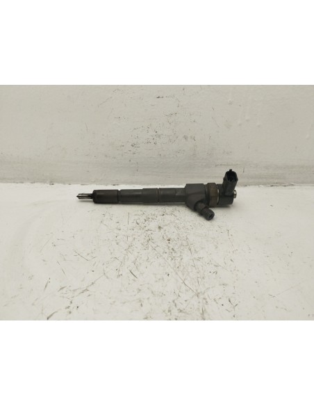 Recambio de inyector para opel zafira tourer c (p12) 2.0 cdti (75) referencia OEM IAM 0445110327  