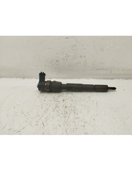Recambio de inyector para opel zafira tourer c (p12) 2.0 cdti (75) referencia OEM IAM 0445110327  