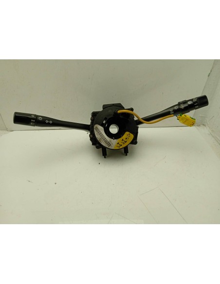 Recambio de mando luces para mg serie (r/rf) 1.4 16v cat referencia OEM IAM YRC100400  