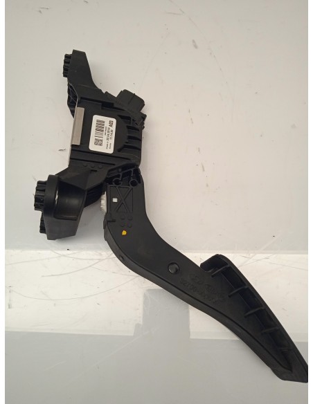 Recambio de potenciometro pedal para hyundai kona referencia OEM IAM CN01780435  
