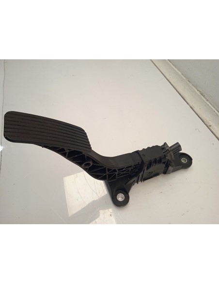 Recambio de potenciometro pedal para hyundai kona referencia OEM IAM CN01780435  