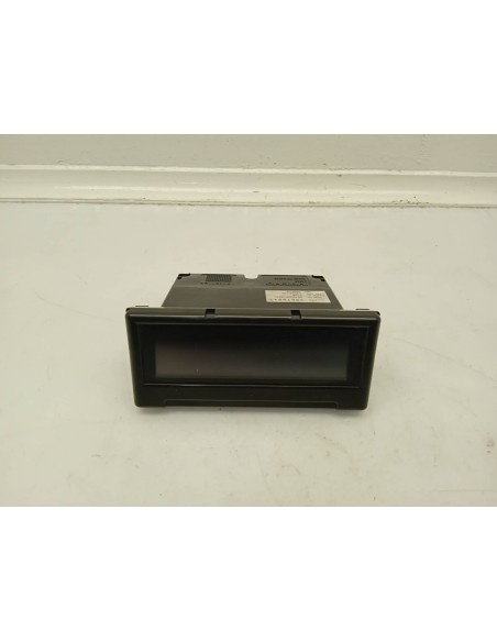 Recambio de pantalla multifuncion para volvo s40 berlina 2.0 diesel cat referencia OEM IAM 30679647  