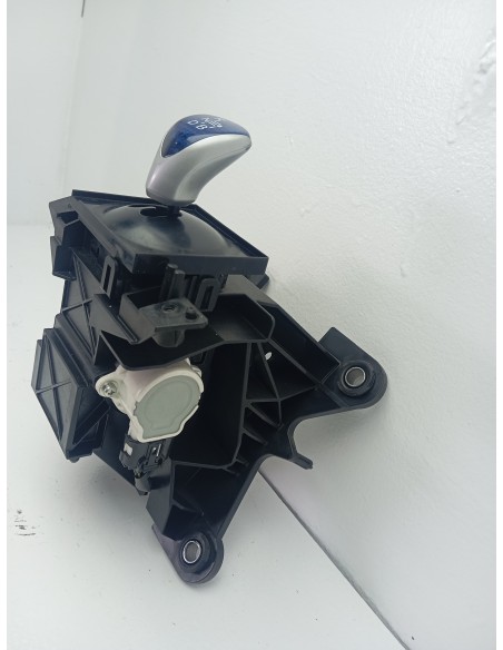 Recambio de palanca cambio para toyota auris hybrid active referencia OEM IAM 3355012D80 AUTOMATICA 