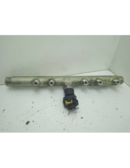 Recambio de rampa inyectora para fiat stilo (192) 1.9 jtd cat referencia OEM IAM 0445214016  
