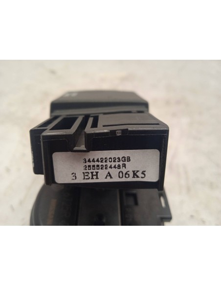 Recambio de mando multifuncion para renault clio iv 0.9 tce referencia OEM IAM 255522448R  