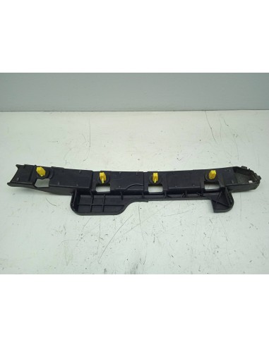 Recambio de plastico para hyundai ioniq tecno hybrid referencia OEM IAM 86613G2000  