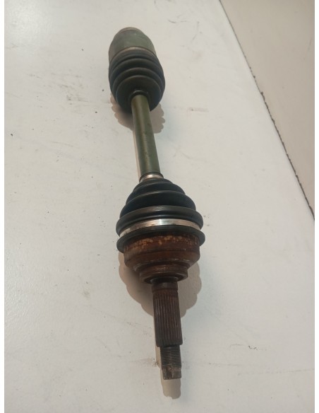Recambio de transmision delantera derecha para kia sorento 2.5 crdi ex referencia OEM IAM 495003E110  