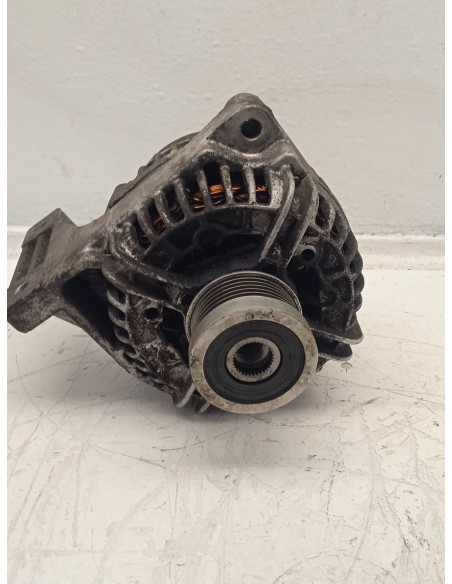 Recambio de alternador para volvo s60 i (384) d5 referencia OEM IAM 8676498  
