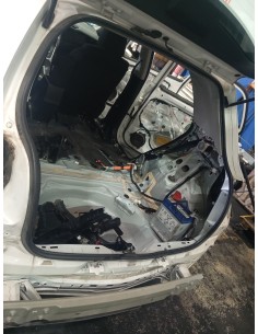 Recambio de gomas contorno puerta para toyota auris hybrid active referencia OEM IAM 6788102080 PORTON  2