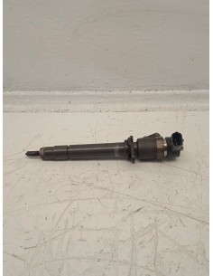 Recambio de inyector para volvo s60 i (384) d5 referencia OEM IAM 0445110028  