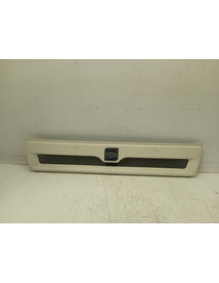 Recambio de rejilla delantera para seat ibiza referencia OEM IAM  75192 00672542
