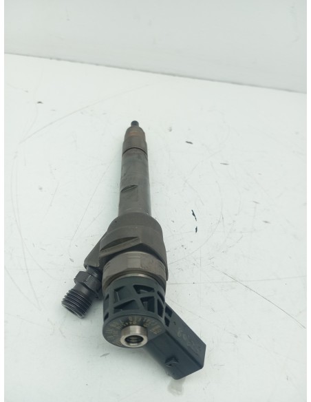Recambio de inyector para bmw serie 5 lim. (f10) 520d referencia OEM IAM 0445110332  