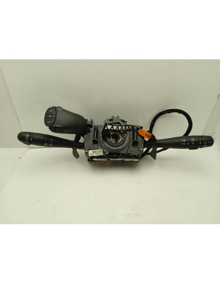Recambio de mando luces para renault clio ii fase i (b/cbo) 1.4 referencia OEM IAM 7700432854  