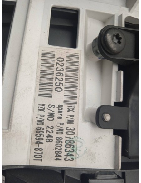 Recambio de cuadro instrumentos para volvo c30 1.8 cat referencia OEM IAM 30786343 8602844 