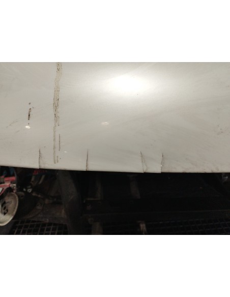 Recambio de capo para » otros... microcar referencia OEM IAM  COLOR BLANCO PARA REPARAR