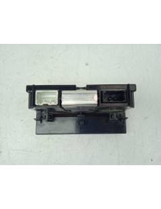 Recambio de pantalla multifuncion para volvo v50 familiar 2.0 d kinetic referencia OEM IAM 30775261   2