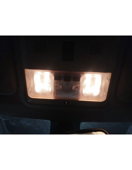 Recambio de luz interior para land rover range rover sport v8 hse referencia OEM IAM XDE500092NUG  