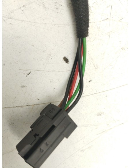 Recambio de retrovisor derecho para citroën c4 berlina collection referencia OEM IAM 8149YN  