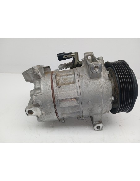 Recambio de compresor aire acondicionado para renault espace v zen referencia OEM IAM 4471606893  
