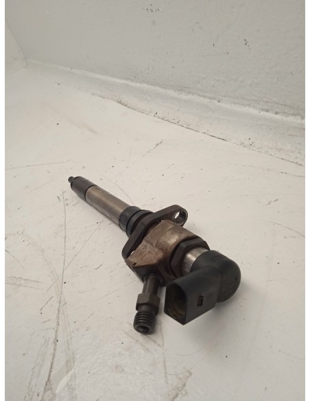 Recambio de inyector para peugeot 307 (s1) xs referencia OEM IAM 9657144580  