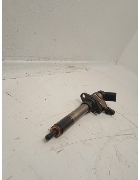 Recambio de inyector para peugeot 307 (s1) xs referencia OEM IAM 9657144580  