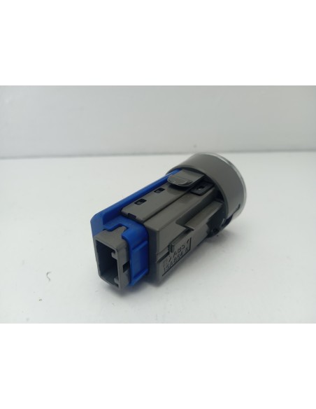 Recambio de interruptor para toyota auris hybrid active referencia OEM IAM 2009DJ1026  