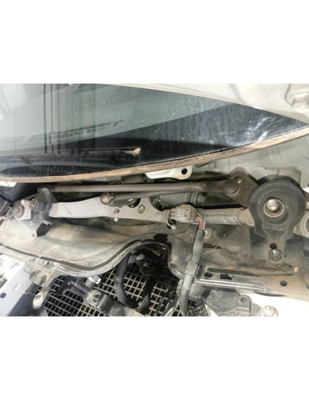 Recambio de motor limpia delantero para toyota auris hybrid active referencia OEM IAM 8511002190  