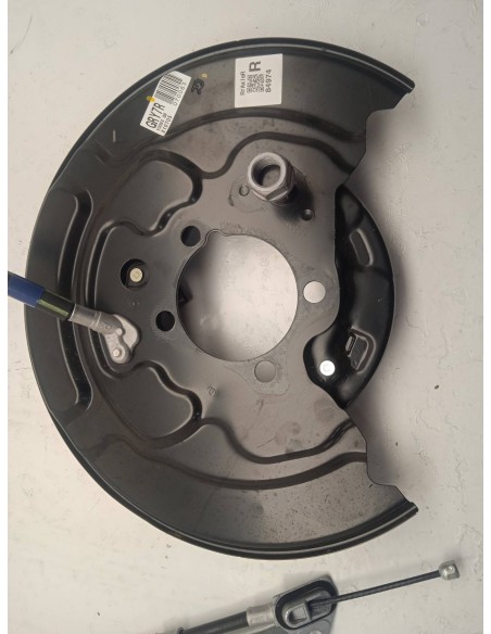 Recambio de freno de tambor para toyota yaris gr 2021 referencia OEM IAM 4650352080  