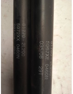 Recambio de amortiguadores maletero / porton para hyundai i30cw crdi cat referencia OEM IAM 817802L200   2