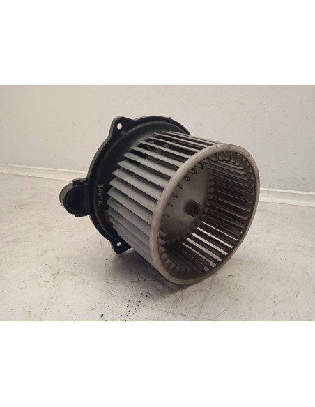 Recambio de motor calefaccion para hyundai i30cw crdi cat referencia OEM IAM   