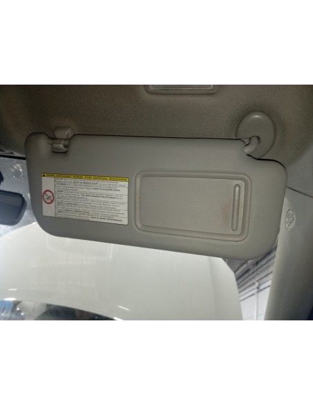 Recambio de parasol derecho para toyota auris hybrid active referencia OEM IAM 7431002G10B0  