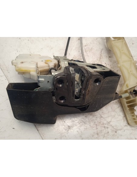 Recambio de cerradura puerta del. derecha para kia carens (un) 2.0 crdi referencia OEM IAM   