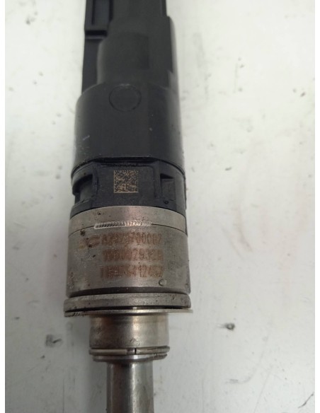 Recambio de inyector para dacia duster ii 1.3 tce cat referencia OEM IAM 166002932R  