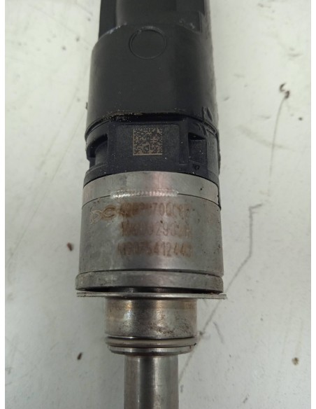 Recambio de inyector para dacia duster ii 1.3 tce cat referencia OEM IAM 166002932R  