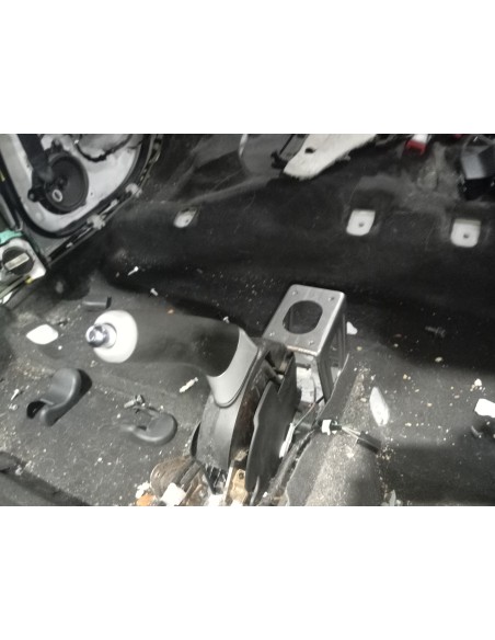 Recambio de palanca freno para toyota auris hybrid active referencia OEM IAM 11329289  