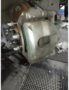 Recambio de pinza de freno delantera derecha para toyota auris hybrid active referencia OEM IAM 4773002341  