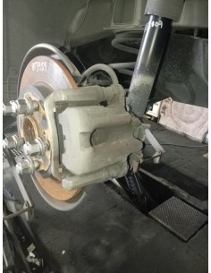 Recambio de pinza de freno trasera izquierda para toyota auris hybrid active referencia OEM IAM 4785012151  