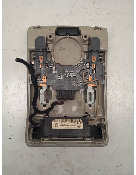Recambio de luz interior para audi a4 berlina (8e) 2.0 tdi referencia OEM IAM 8E0951177  