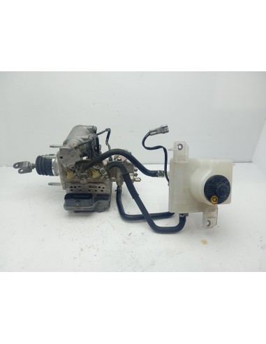 Recambio de servofreno para toyota auris hybrid active referencia OEM IAM 4721012080  