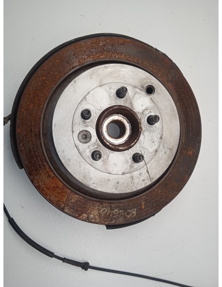 Recambio de mangueta trasera derecha para land rover range rover sport v8 hse referencia OEM IAM RLH500020  
