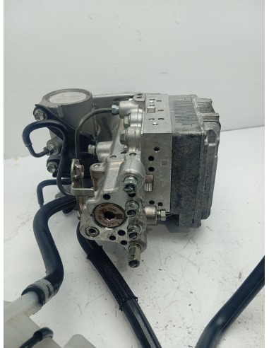 Recambio de servofreno para toyota auris hybrid active referencia OEM IAM 4721012080  