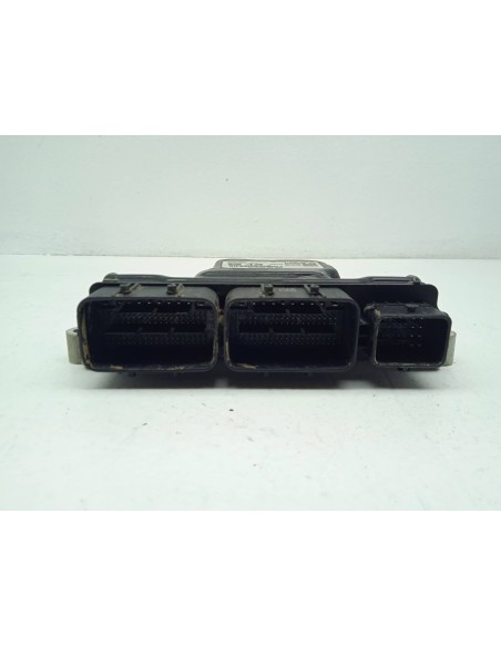 Recambio de centralita motor uce para dacia logan ii comfort referencia OEM IAM 2371011185  