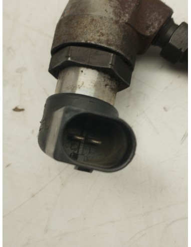 Recambio de inyector para renault megane iii berlina 5 p dynamique referencia OEM IAM 8200380253  