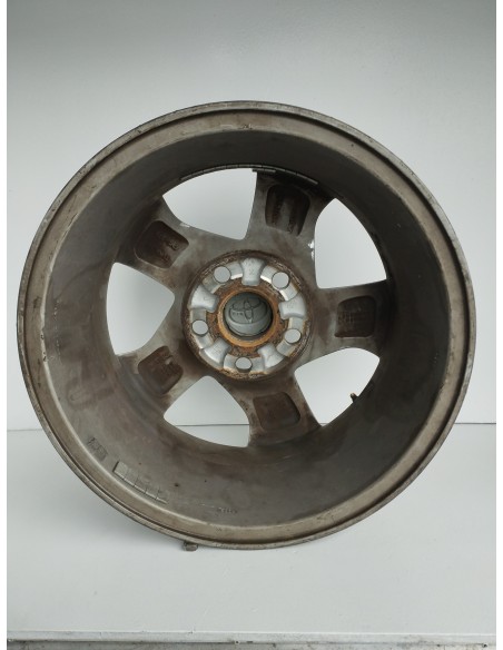 Recambio de llanta para toyota auris hybrid active referencia OEM IAM 4261102D80  
