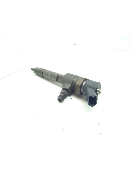Recambio de inyector para fiat stilo (192) 1.9 jtd cat referencia OEM IAM 0445110119  