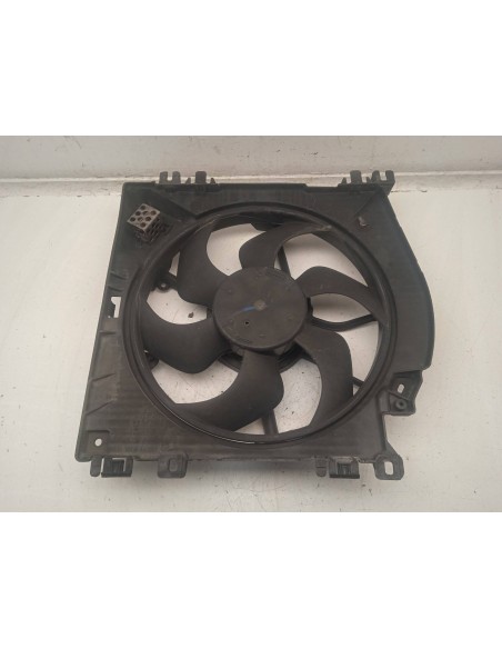 Recambio de electroventilador para renault clio iii 1.5 dci diesel referencia OEM IAM 2112204092292  