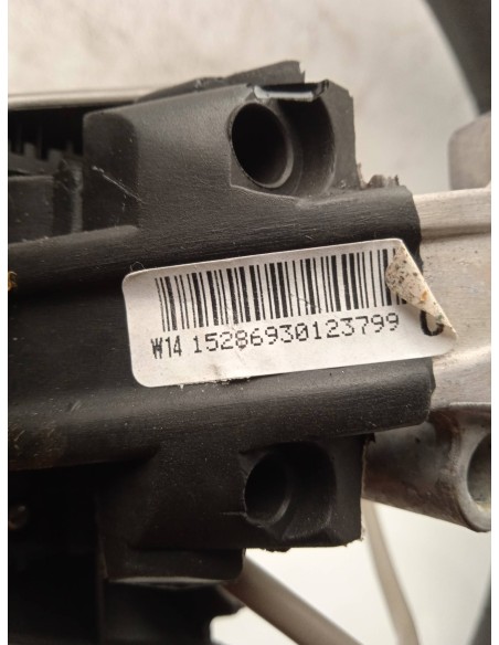 Recambio de volante para toyota yaris 1.4 turbodiesel cat referencia OEM IAM   