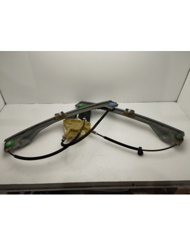 Recambio de elevalunas delantero derecho para renault laguna iii initiale referencia OEM IAM 0130822331  